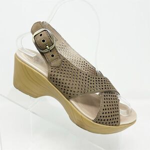 Dansko Jacinda Women's Tan Brown Slingback Sandals Size EU 36 (US 5.5-6)